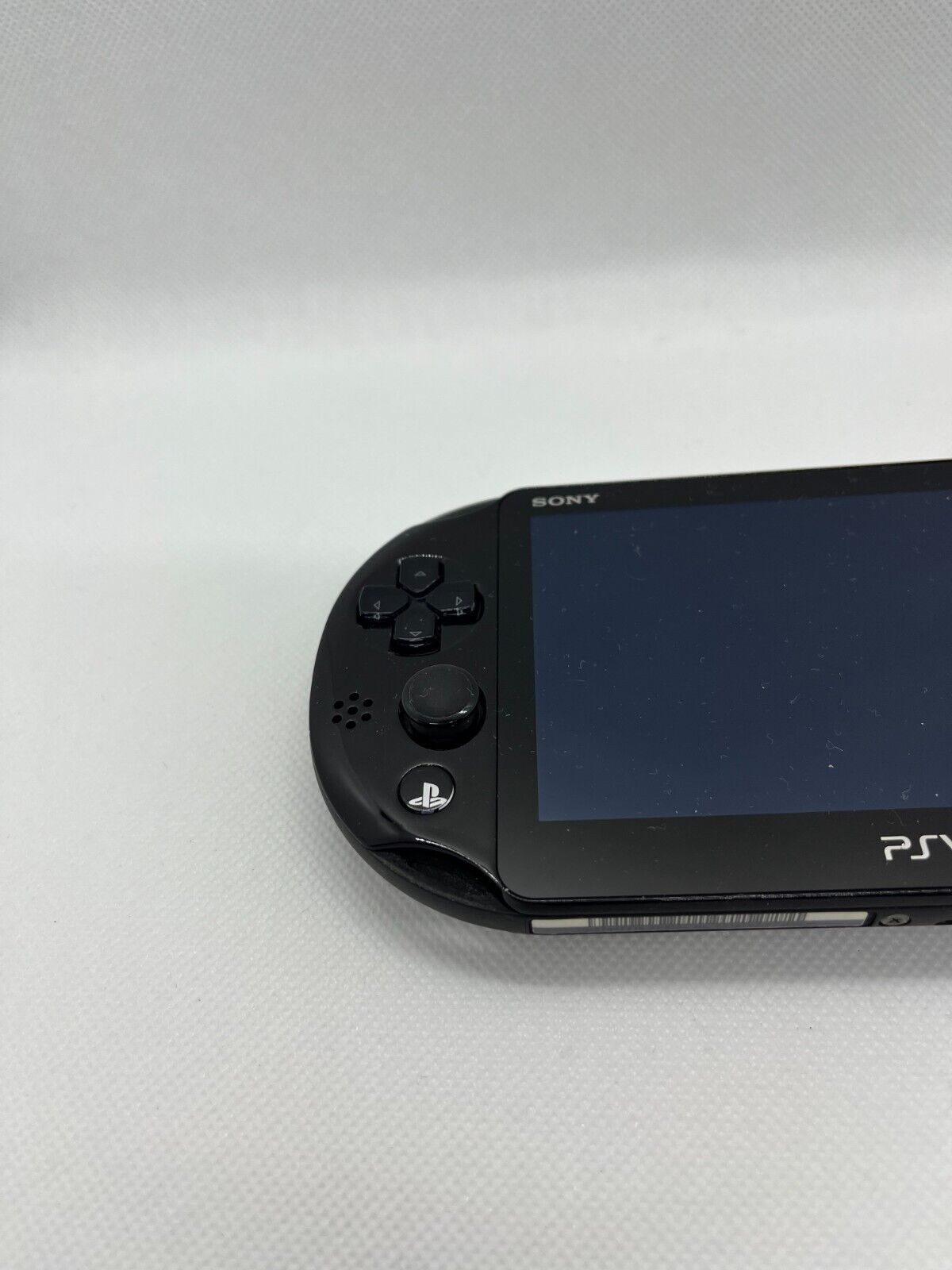 Sony PS Vita Black PCH-2000 w/Random 3 Games & 8GB Memory Card & USB cable SONY